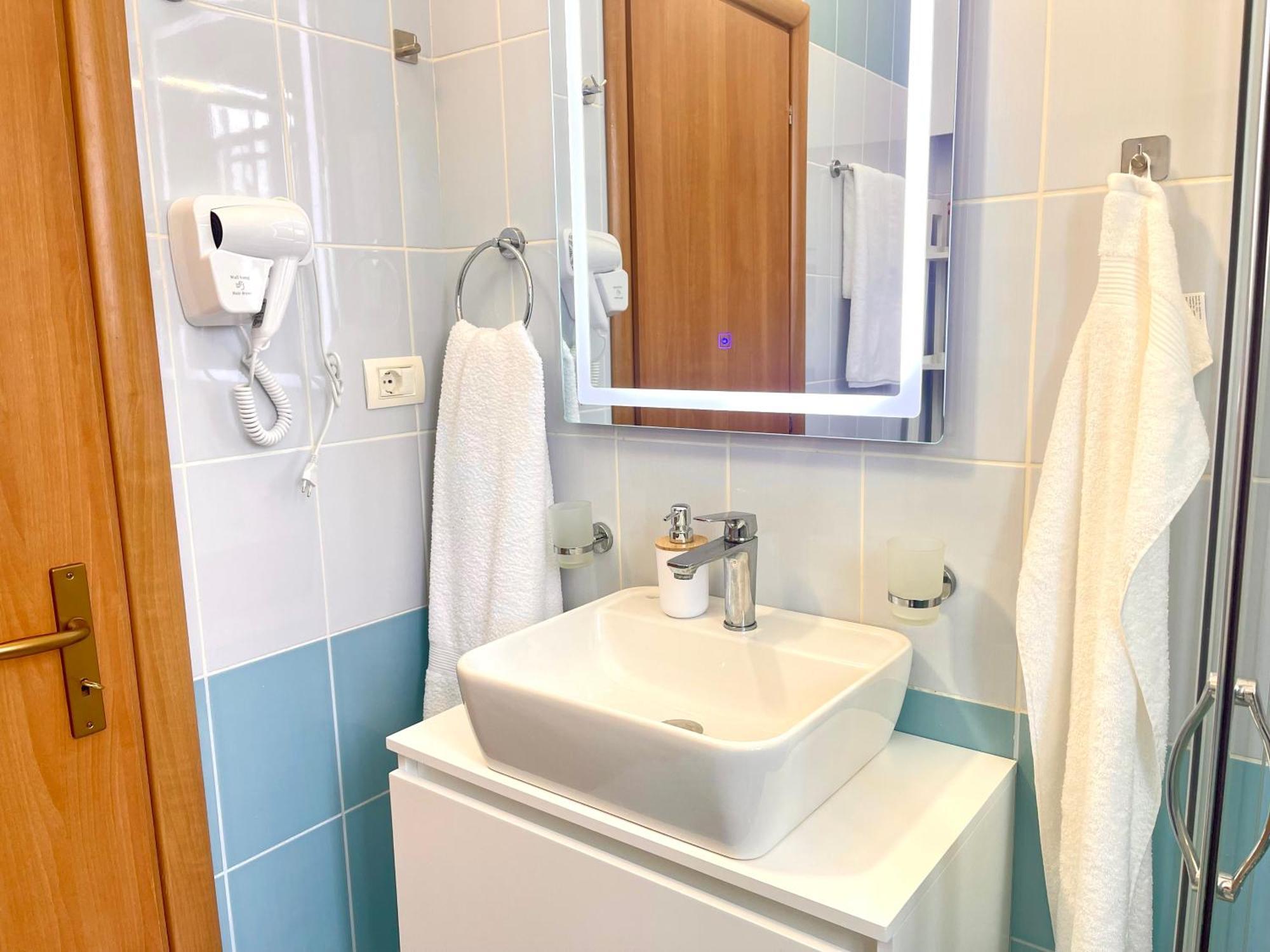 Onde Del Mare Apartment Sarande Exterior photo